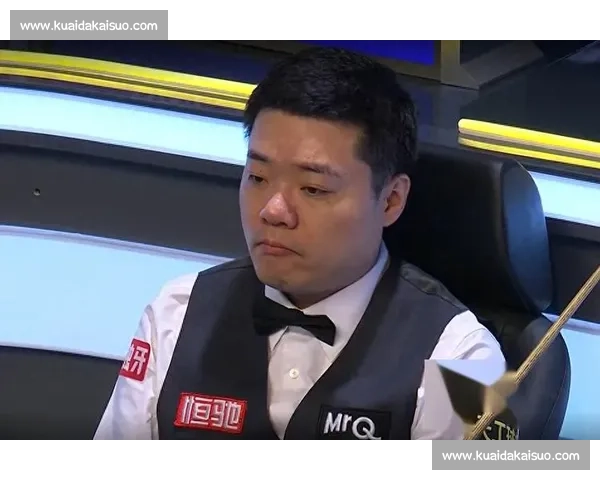 奥伊金斯与西联合的激烈对决:战术较量与胜负关键解析 奥伊金斯与西联合的激烈对决:战术较量与胜负关键解析